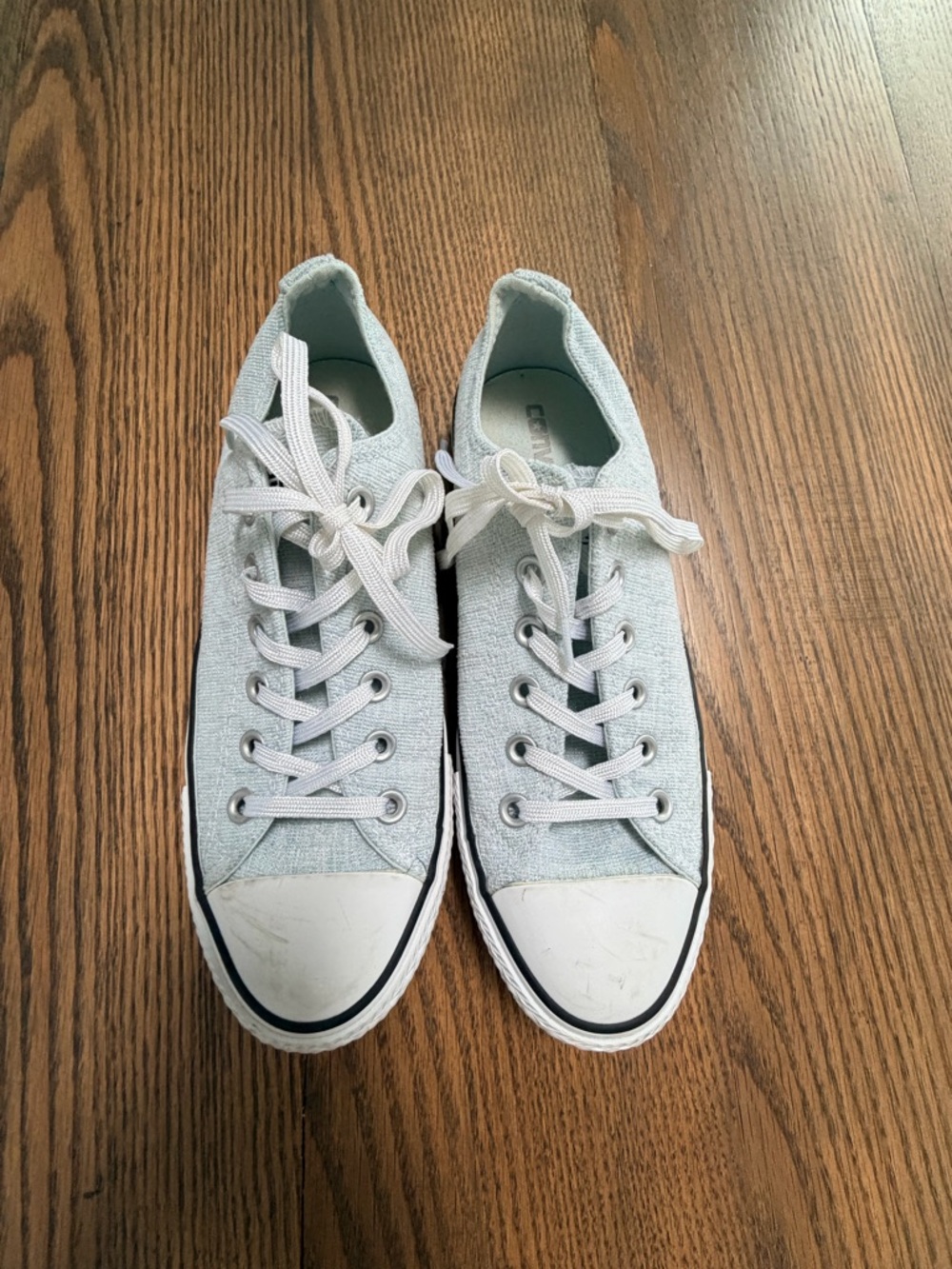 Converse Light Blue metallic black Low-Top Canvas Sneakers